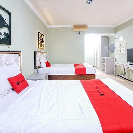 Reddoorz Near Stadion Semeru Lumajang Jawa Timur Luaran gambar