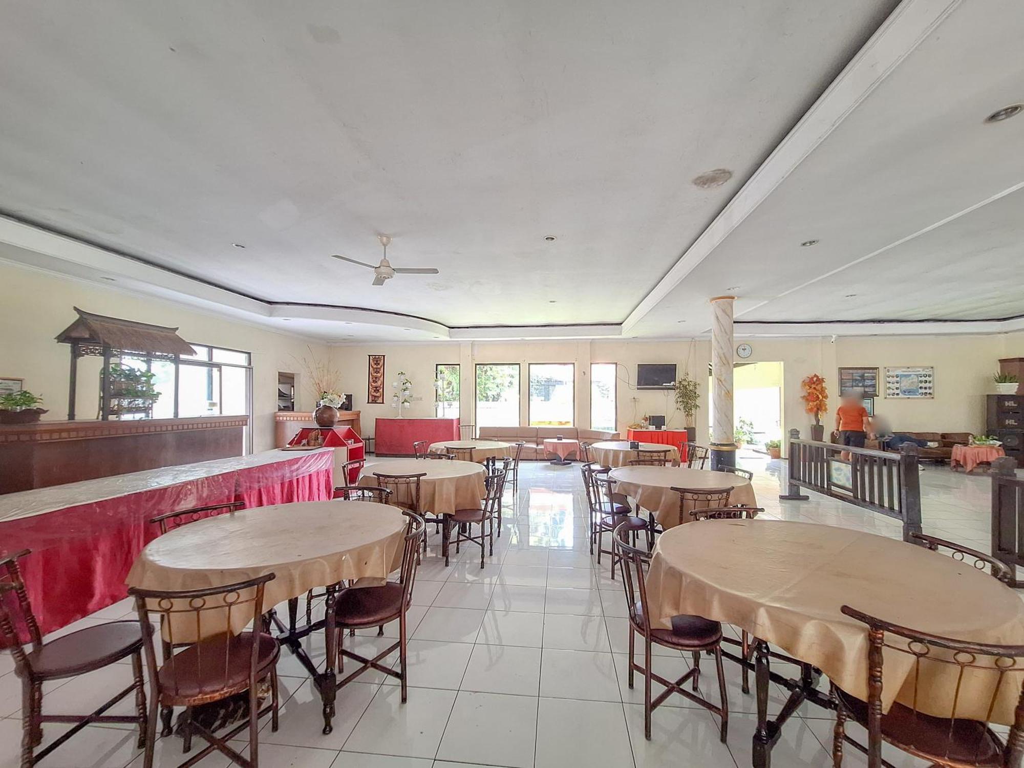 Reddoorz Near Stadion Semeru Lumajang Jawa Timur Luaran gambar
