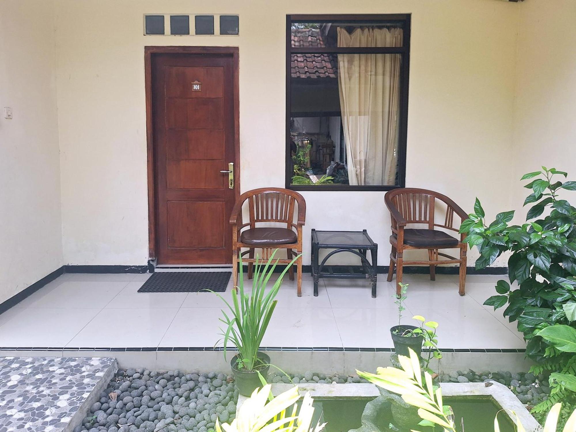 Reddoorz Near Stadion Semeru Lumajang Jawa Timur Luaran gambar